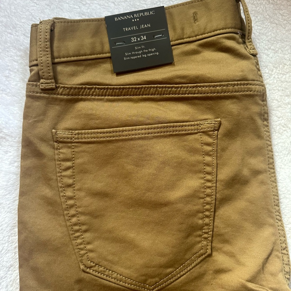 Men’s banana Republic factory, travel Jean slim fit.32 x34 NWT
